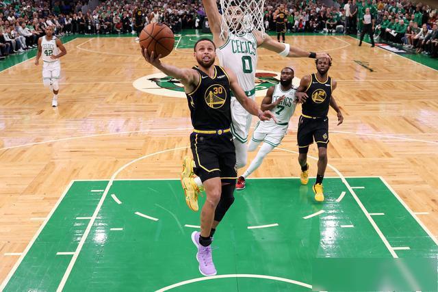 意甲-卢卡库哑火错失空门 国际米兰0-1佛罗伦萨